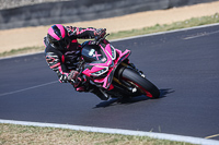 brands-hatch-photographs;brands-no-limits-trackday;cadwell-trackday-photographs;enduro-digital-images;event-digital-images;eventdigitalimages;no-limits-trackdays;peter-wileman-photography;racing-digital-images;trackday-digital-images;trackday-photos